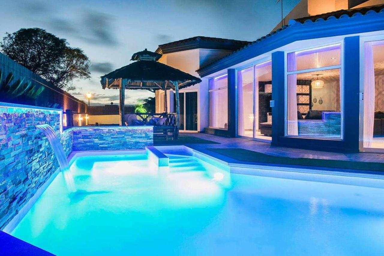 La Oliva Dreams Luxury Villa Exterior photo